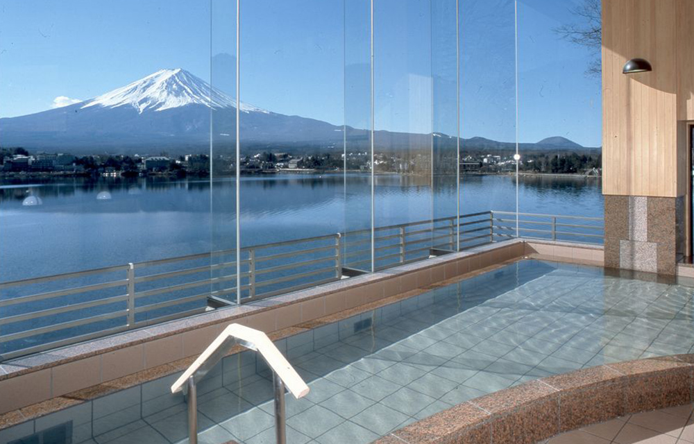 屋上の「富士山展望台」