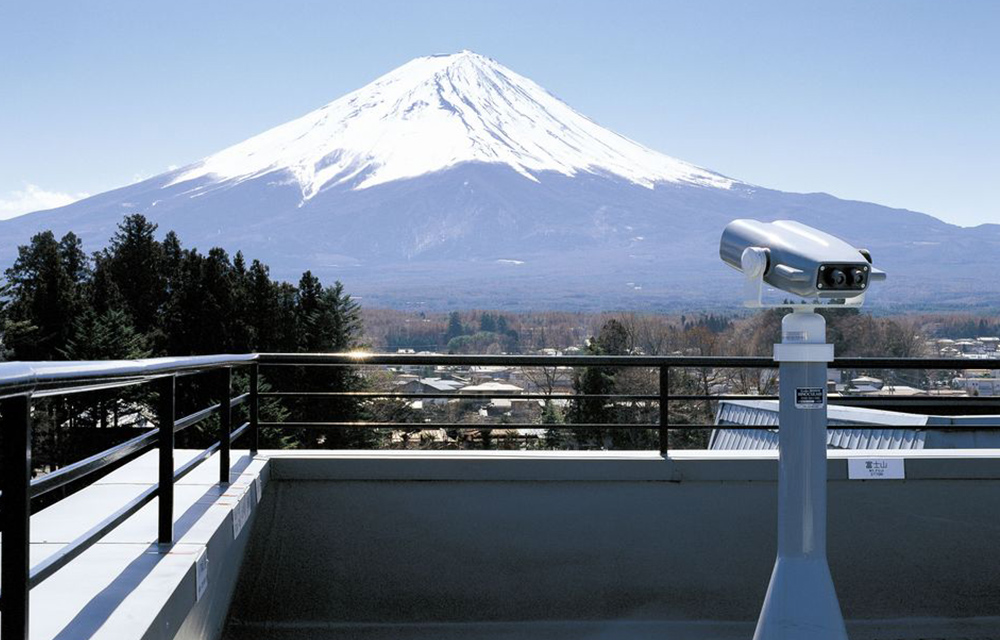 富士山を望む露天風呂